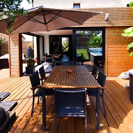 Grange Renovee- 3 * Basly