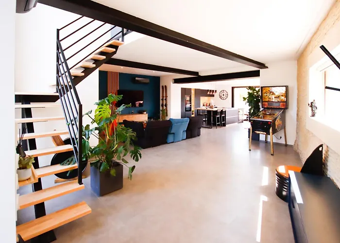 빌라 Grange Renovee- 3 *